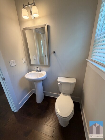 Building Photo - 3782 Oxford Cir
