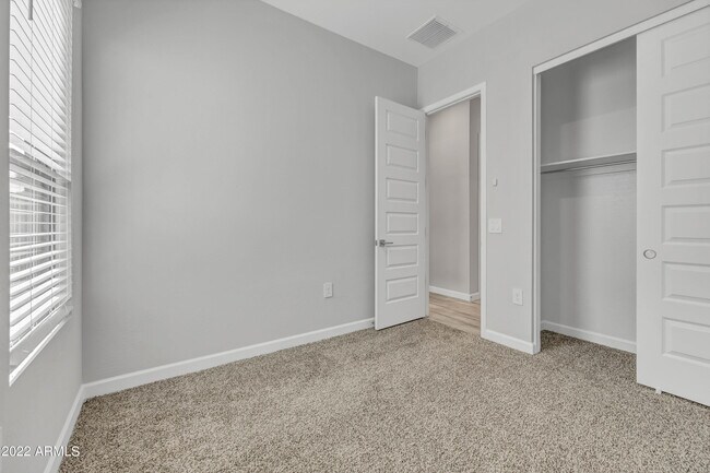 Building Photo - 17622 N 48th Pl