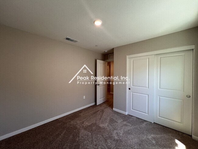 Building Photo - 2973 Bowery Ln