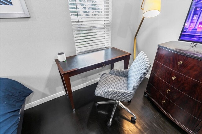 Building Photo - 2824 Blodgett St