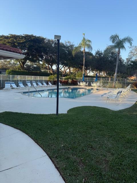 Building Photo - 9927 Kamena Cir