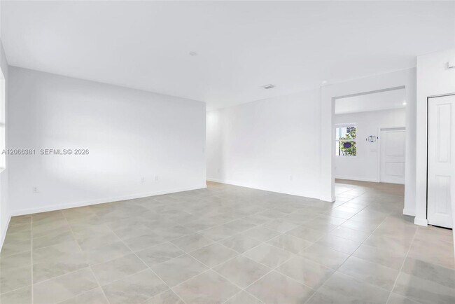 Building Photo - 27308 SW 159th Ct