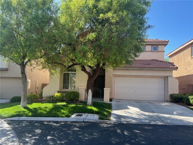 Primary Photo - 10933 Esta Ponia Ct