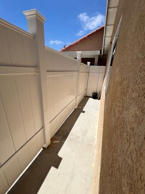 Building Photo - 1529 Duarte Pl