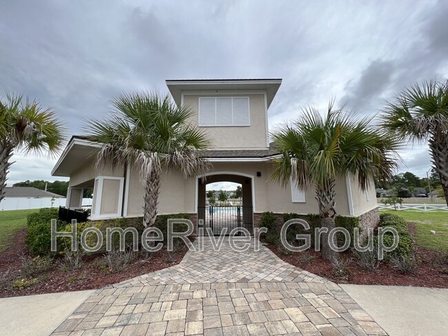 Building Photo - 95241 Tanglewood Dr