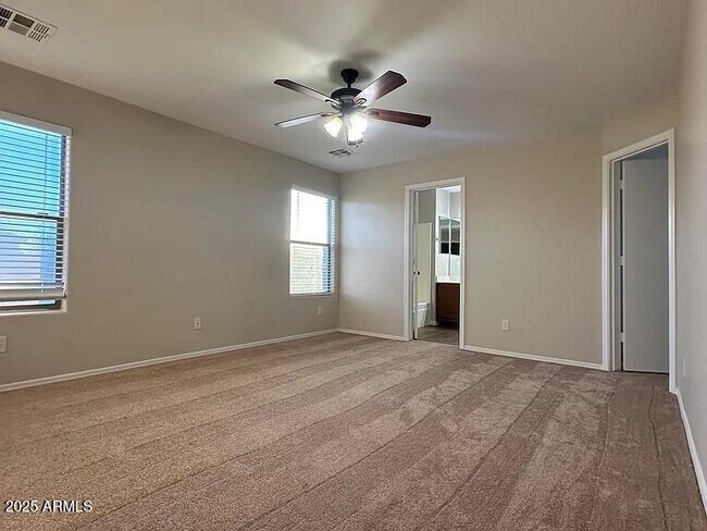 Building Photo - 4249 E Rousay Dr