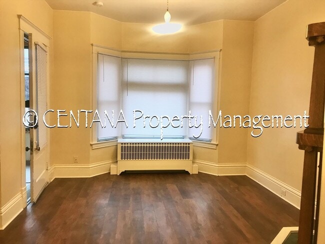 Building Photo - 728 W Granite St