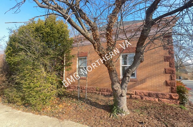 Building Photo - 9218 Portner Ave