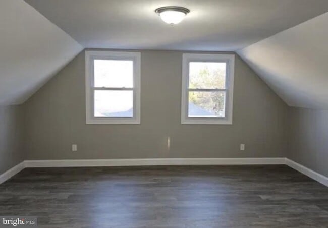 Building Photo - 89 Hampshire Ln