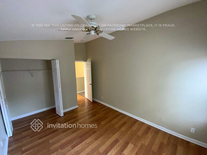 Building Photo - 12400 Summer Springs Dr