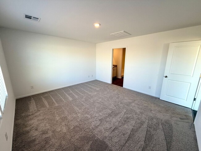 Building Photo - 2024 Construction 3 Bedroom Home in Cheyenne Meadows! *HOME IS CURRENTLY OCCUPIED, PLEASE DO NOT ...