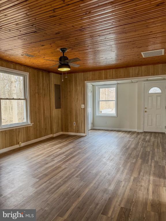 Building Photo - 22801 Booker Washington Ave