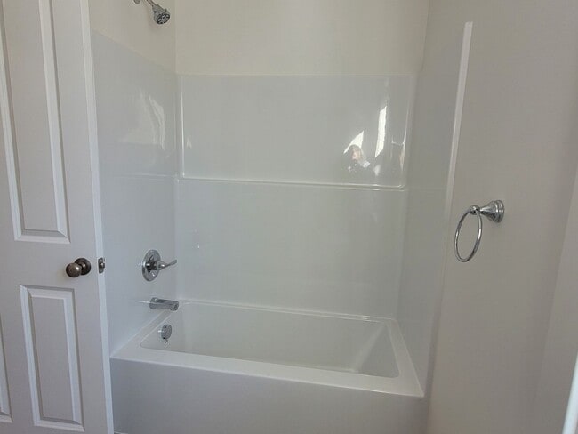 Building Photo - 3 bedroom Conestoga Valley School District