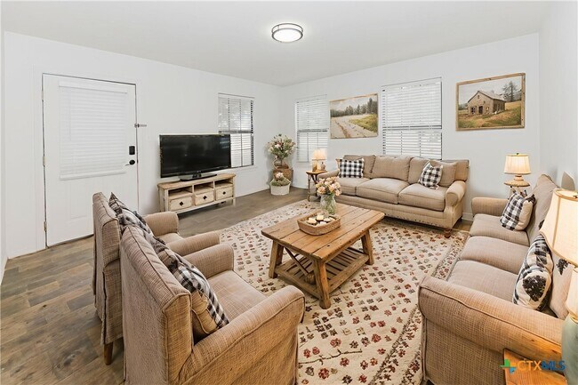 Building Photo - 3959 Farm to Market 535