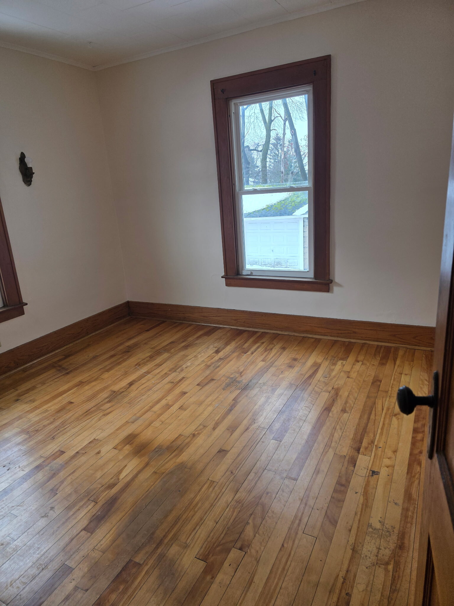 Building Photo - 144 Forest Hill Dr