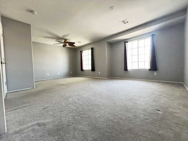 Building Photo - Southwest Rustic Charmet