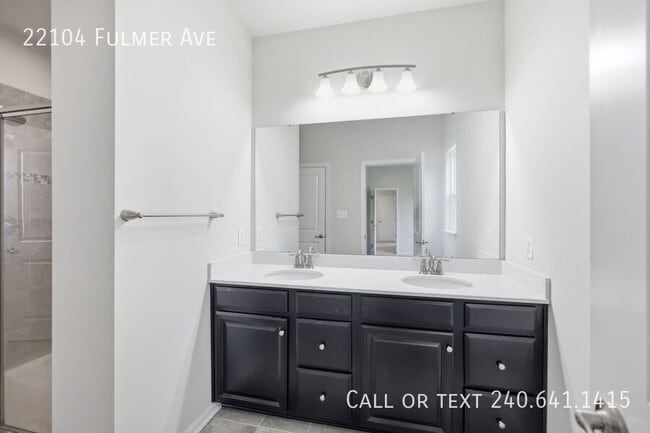 Building Photo - 22104 Fulmer Ave