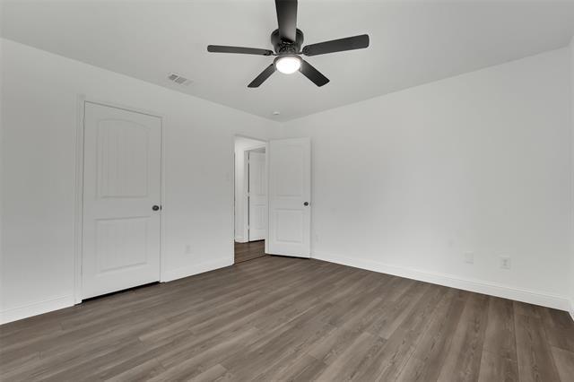 Building Photo - 1810 Prairie View Dr