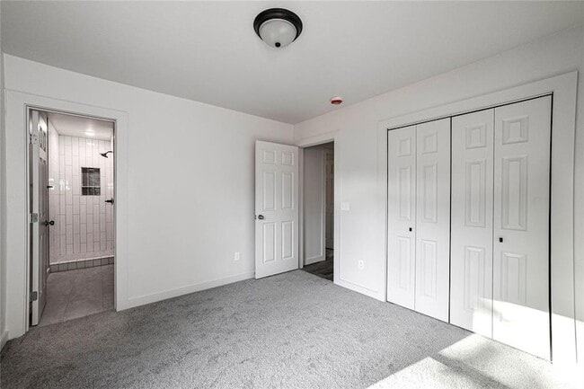 Building Photo - 1417 Mallard Dr