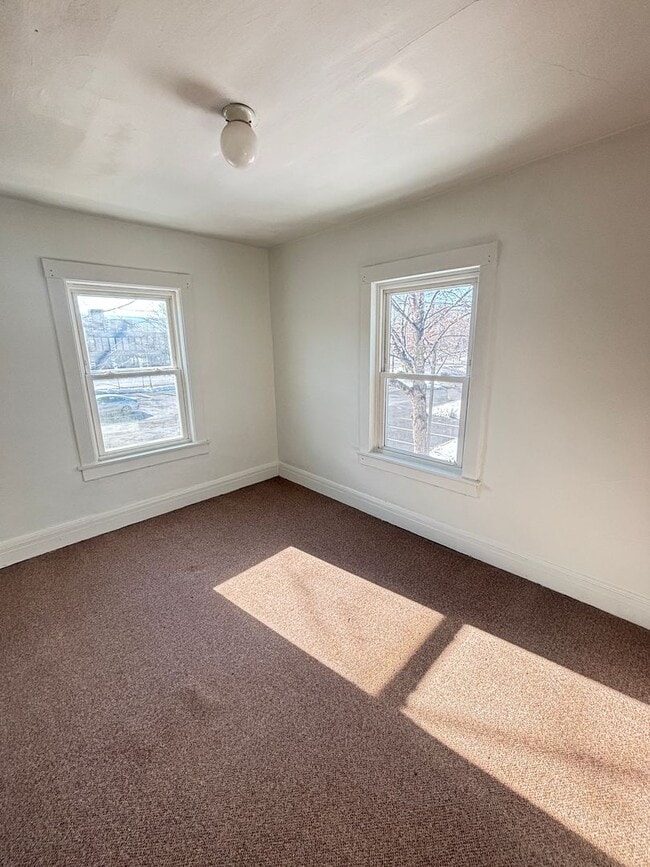 Building Photo - 3 Br 1 Bath Twin Home available in Bethlehem