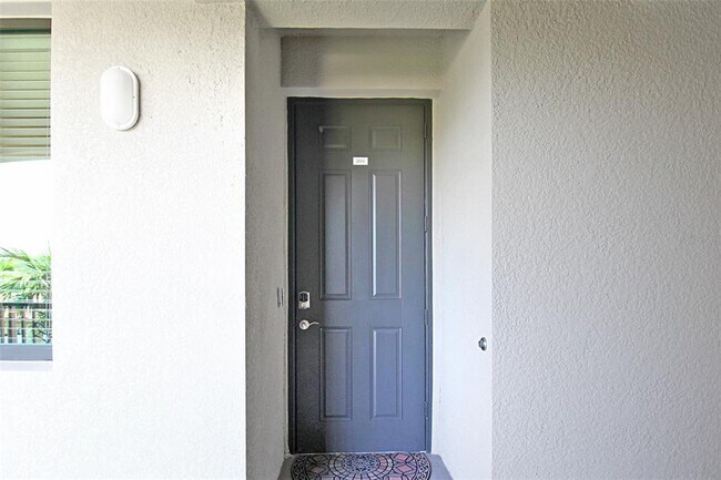 Building Photo - 16904 Vardon Ter