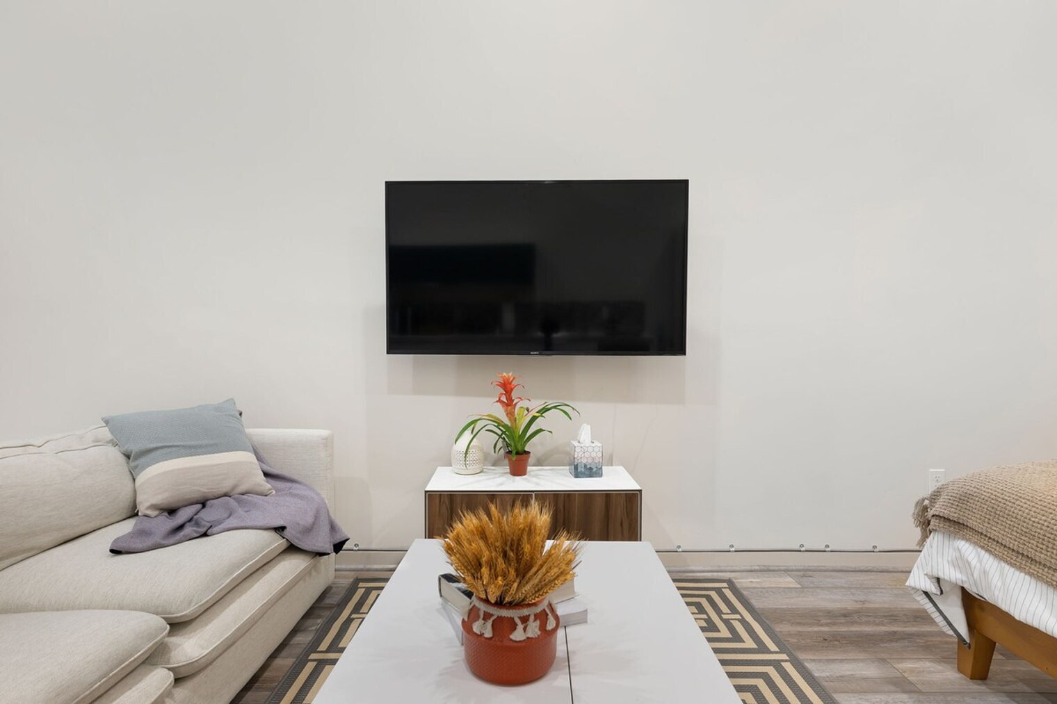 Building Photo - 3615 2nd Ave NW