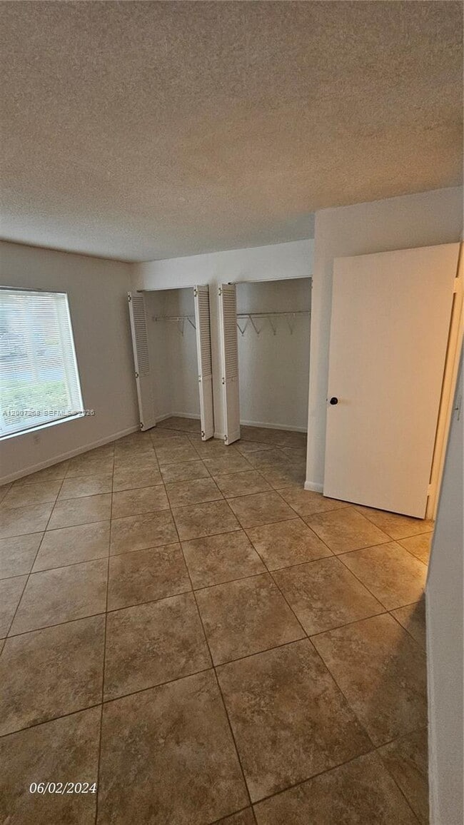 Building Photo - 815 Boynton Beach Blvd