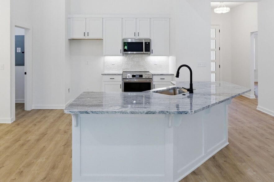Building Photo - 59 Cromarty Dr