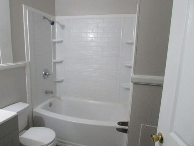 Building Photo - Charming 3 Bedroom Home on a Quiet Cul-de-Sac
