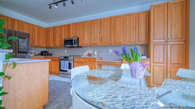 Building Photo - 16388 SW 28th St