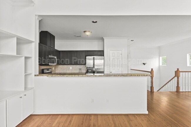 Building Photo - 5343 Kiam St