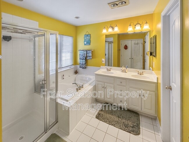 Building Photo - 14020 Seneca Ridge Dr