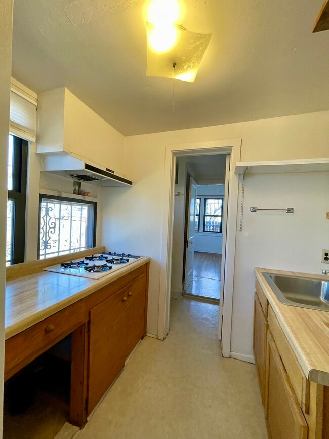 Building Photo - Girard UNM