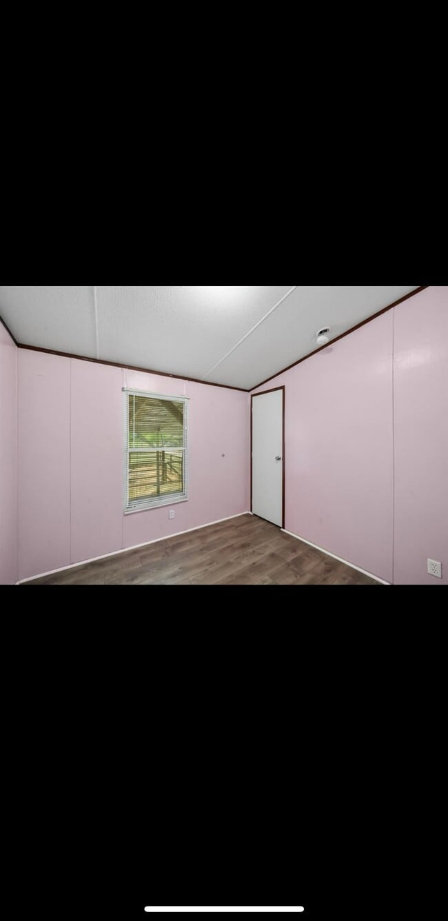 Building Photo - 4018 Krampota Ln