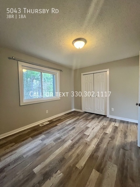 Building Photo - 5043 Thursby Rd