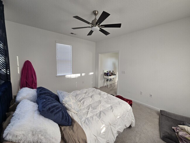 Building Photo - 5101 Cora Anne Ln