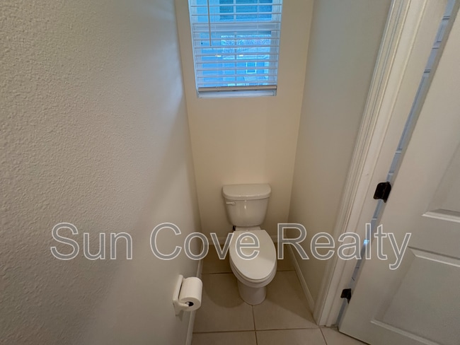 Building Photo - 32997 Kaloko Rd