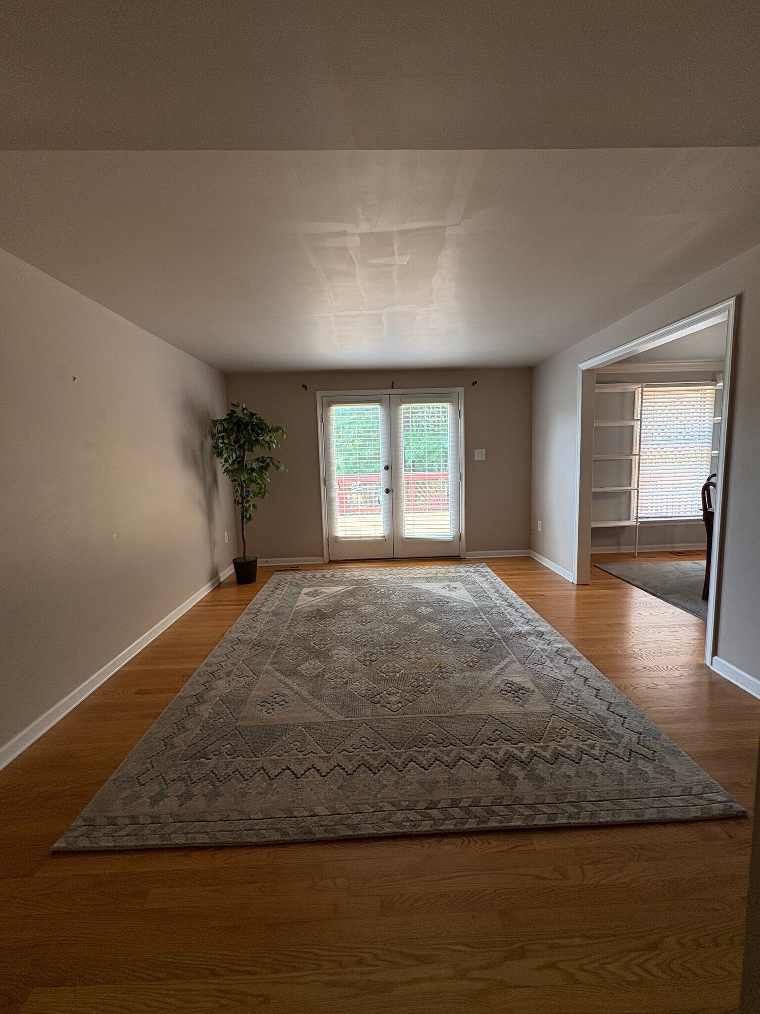 Building Photo - 8002 Cattail Ct