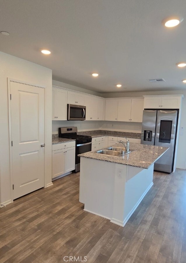 Building Photo - 28841 Cutlass St