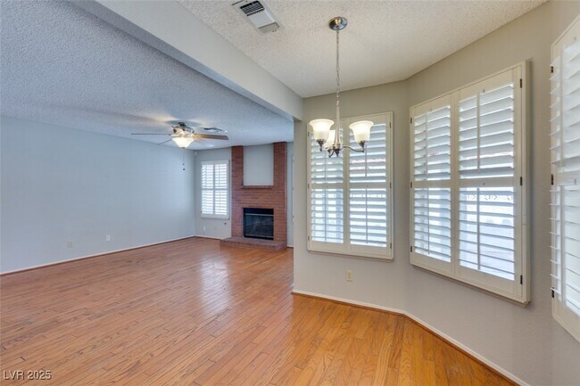 Building Photo - 292 Kershner Ct