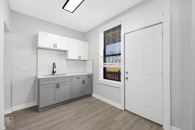 Building Photo - South Shore Apartments