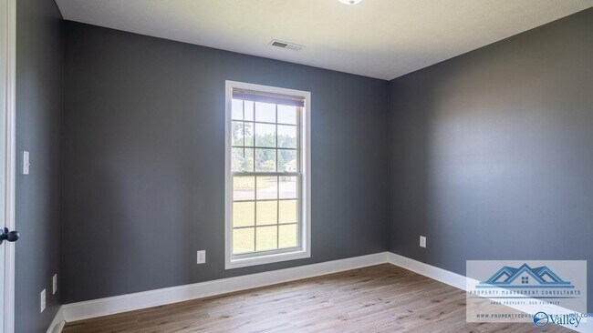 Building Photo - 19227 Racheals Loop