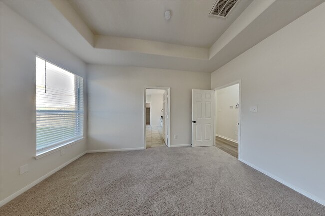 Building Photo - 2222 Princess Snow Cir