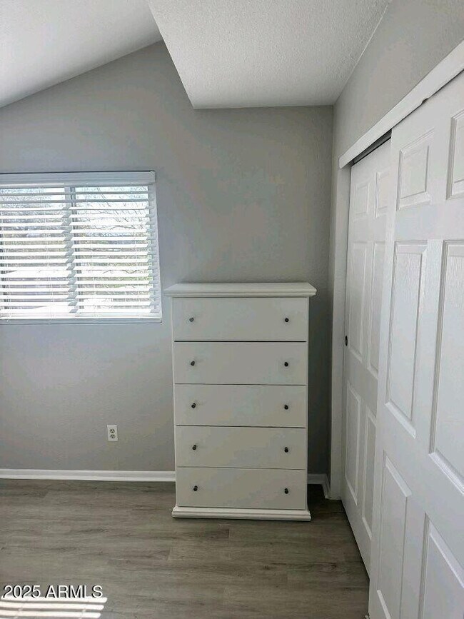 Building Photo - 1745 E Glenn St