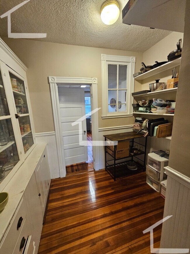 Building Photo - Brookline/Fenway Line, Recent Renovation, ...