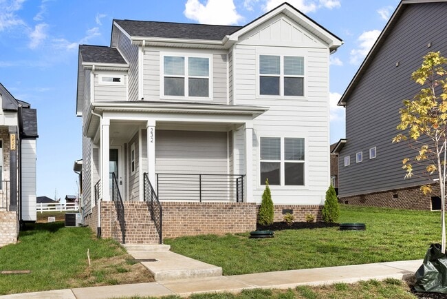 Building Photo - 232 Franklin St