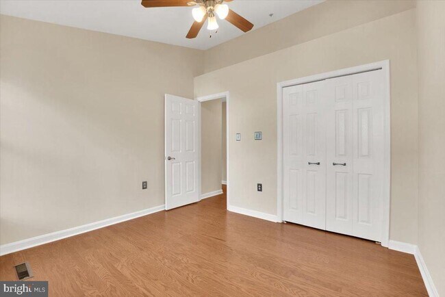 Building Photo - 11809 Rockaway Ln