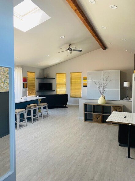 Building Photo - 4784 Mount Almagosa Dr