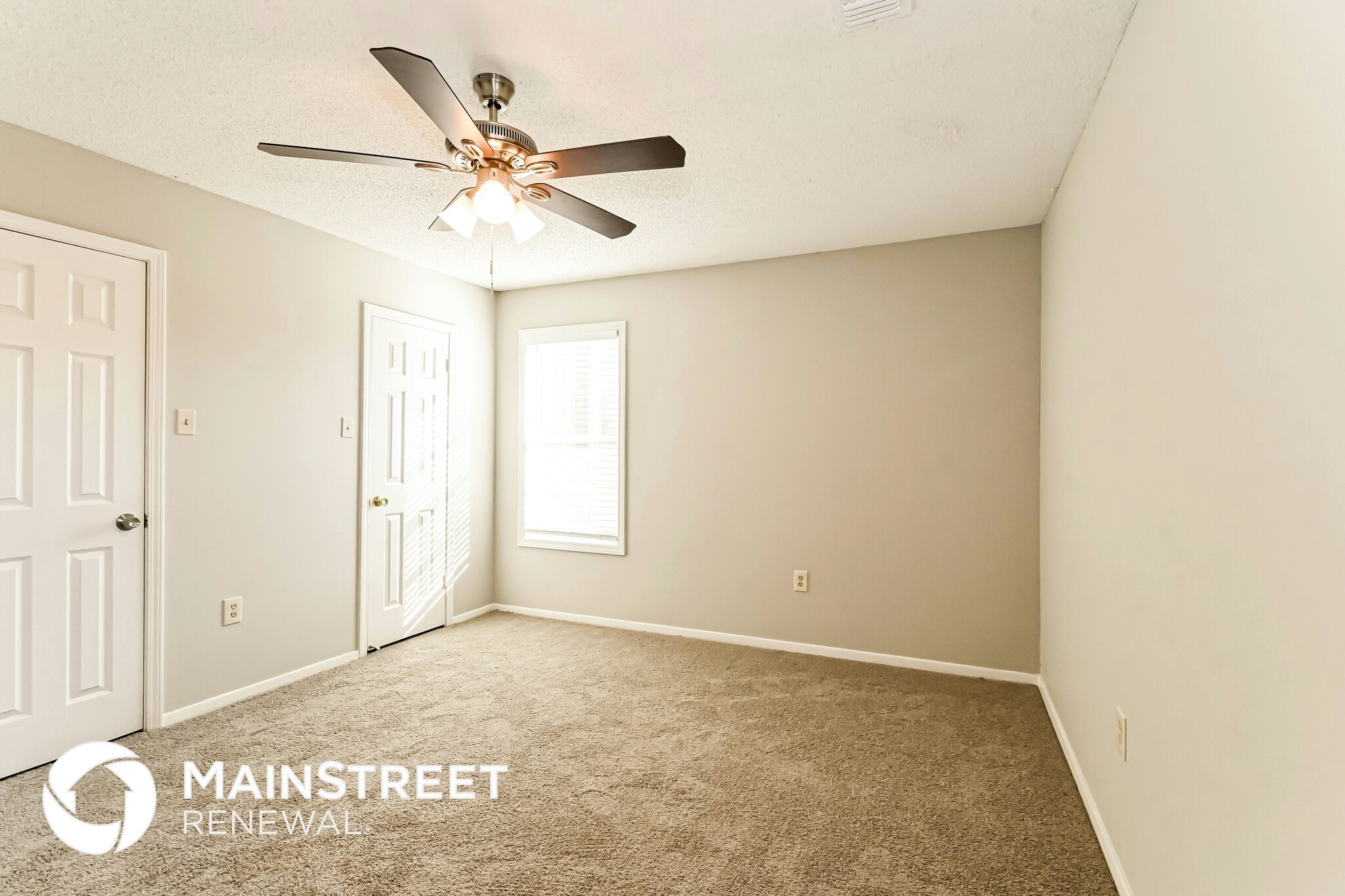 Building Photo - 4495 Bonnie Brae Dr