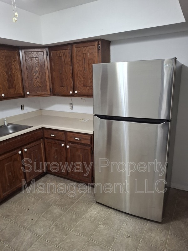 Building Photo - 1005 Bromley Estate